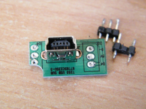 Montáž USB-radio 001.jpg