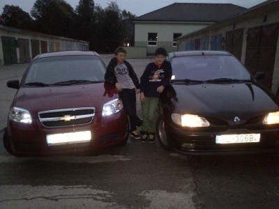 DSC_0092.JPG (182.45 KiB) Zobrazeno 9979 x s mojim dobrym kamaratom inak znamym ako sampmonty