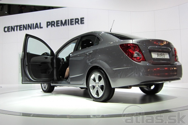 Aveo003.jpg